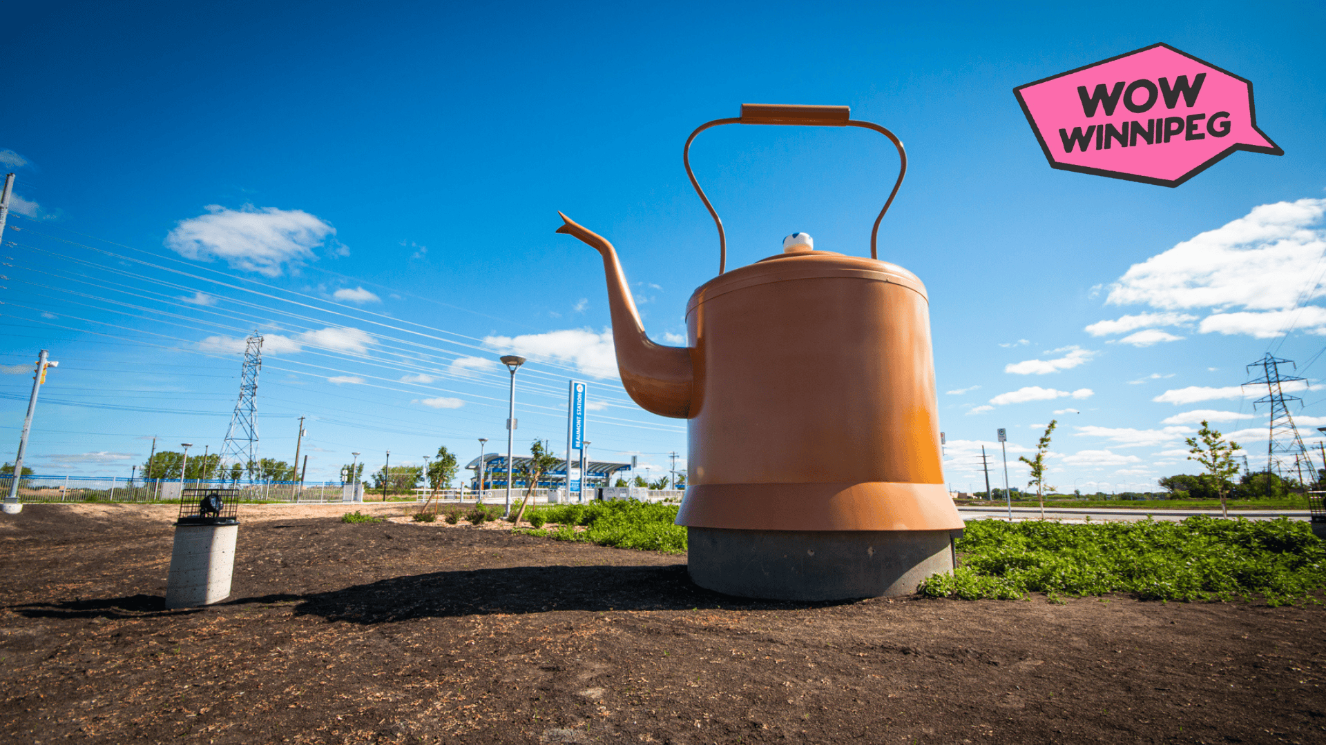 see-winnipeg-s-iconic-art-spots-at-artride-blue-rapid-transit-line